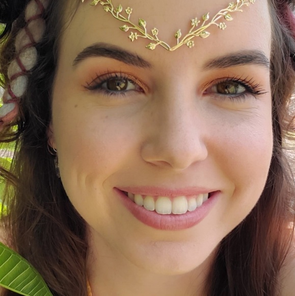 Meet your Posher, Miranda - Picture 1 of 1